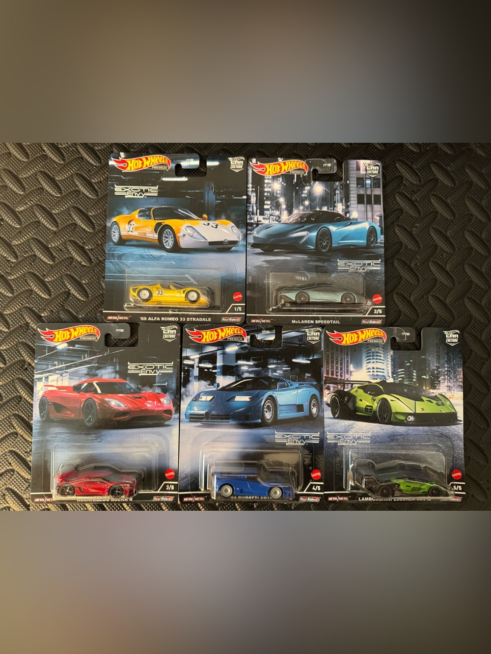 Hot Wheels premium Exotic Envy set